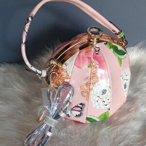 Super Cute Round Shape Purse